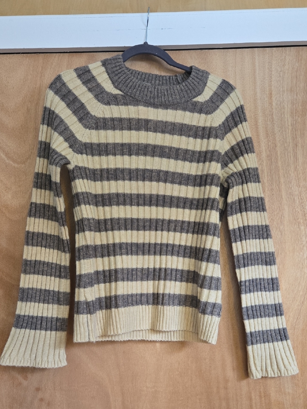 Hem And Thread. Striped Rib-Knit Crewneck Sweater - Cream & Tan/Grey.